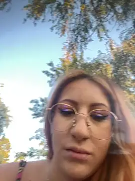 Snapshot of DaddysLittleSlutfox chatting on 09-08-25, 04:06 DaddysLittleSlutfox online show from 09-08-25, 04:06