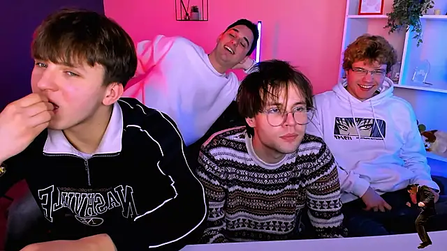 Snapshot of travis_wolf_ chatting on 02-03-26, 10:09 travis wolf online show from 02-03-26, 10:09