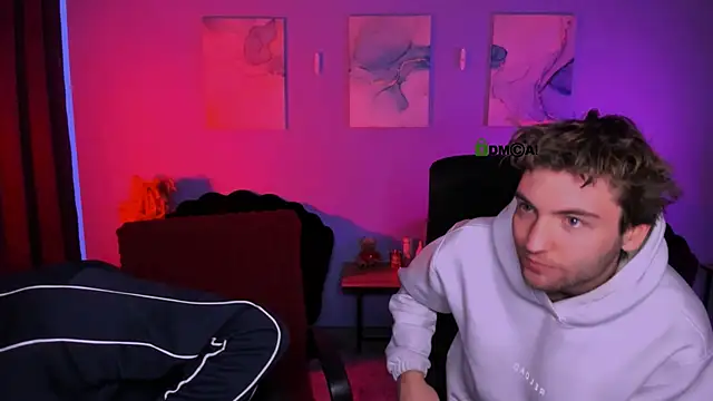 Snapshot of travis_wolf_ chatting on 02-08-26, 09:45 travis wolf online show from 02-08-26, 09:45