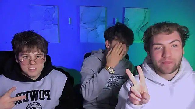 Snapshot of travis_wolf_ chatting on 02-12-26, 10:10 travis wolf online show from 02-12-26, 10:10