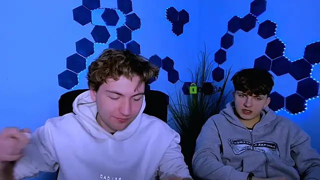 Snapshot of travis_wolf_ chatting on 03-03-26, 09:26 travis wolf online show from 03-03-26, 09:26