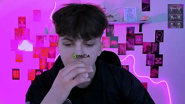 travis wolf  online show from 04-09-26, 08:53