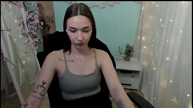 Bella Night4 online show from 03-18-26, 07:22