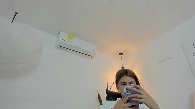 kaylajhonnes6 online show from 11-30-25, 06:45