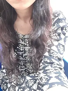 Snapshot of siya_rani67 chatting on 10-04-25, 05:55 siya rani67 online show from 10-04-25, 05:55