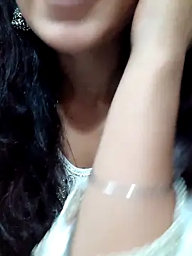 Snapshot of siya_rani67 chatting on 10-10-25, 09:30 siya rani67 online show from 10-10-25, 09:30