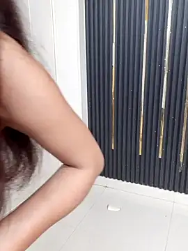 Snapshot of siya_rani67 chatting on 10-18-25, 05:57 siya rani67 online show from 10-18-25, 05:57