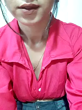 Snapshot of siya_rani67 chatting on 11-07-25, 11:10 siya rani67 online show from 11-07-25, 11:10