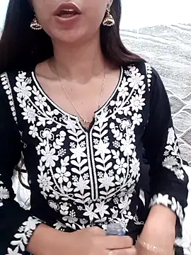 Snapshot of siya_rani67 chatting on 11-22-25, 02:49 siya rani67 online show from 11-22-25, 02:49