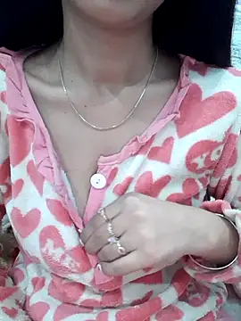 Snapshot of siya_rani67 chatting on 12-02-25, 05:52 siya rani67 online show from 12-02-25, 05:52