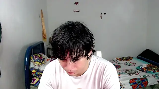 Snapshot of big_lunatic chatting on 11-15-25, 12:19 big lunatic online show from 11-15-25, 12:19