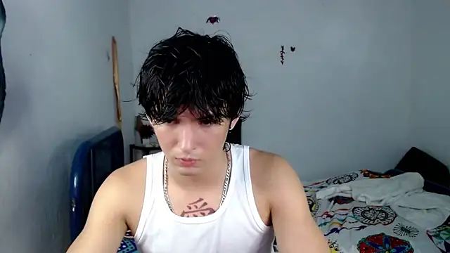 Snapshot of big_lunatic chatting on 11-22-25, 03:55 big lunatic online show from 11-22-25, 03:55