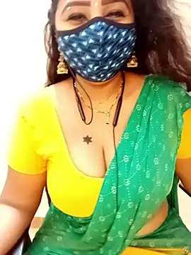 Snapshot of tamil_Vennila chatting on 01-15-26, 09:58 tamil Vennila online show from 01-15-26, 09:58