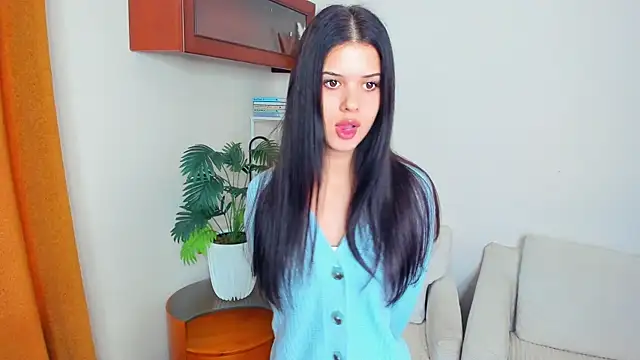 Snapshot of JoCauterucci chatting on 09-26-25, 07:01 JoCauterucci online show from 09-26-25, 07:01