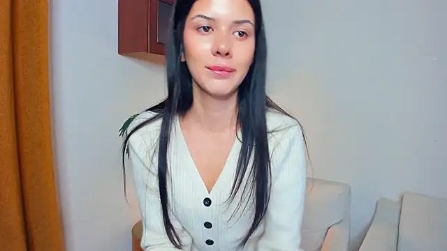 Snapshot of JoCauterucci chatting on 10-01-25, 06:52 JoCauterucci online show from 10-01-25, 06:52