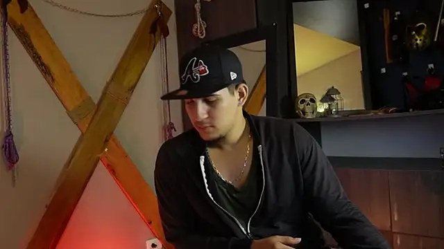 Snapshot of massimo_vidal_ chatting on 09-10-25, 12:27 massimo vidal online show from 09-10-25, 12:27