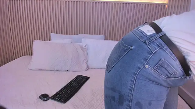 Liss-Reyes online show from 02-11-26, 11:59