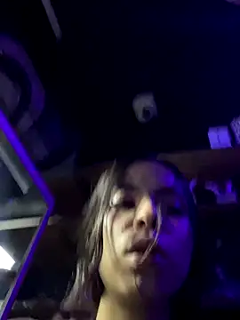 Snapshot of sashaxxx1630 chatting on 11-03-25, 05:42 sashaxxx1630 online show from 11-03-25, 05:42