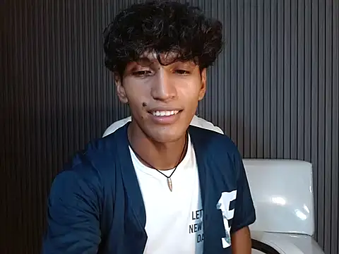 bull cam online show from 09-08-25, 04:06