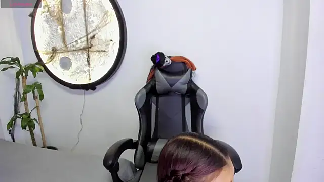 Snapshot of Miaa_Rosse chatting on 10-04-25, 12:03 Miaa Rosse online show from 10-04-25, 12:03