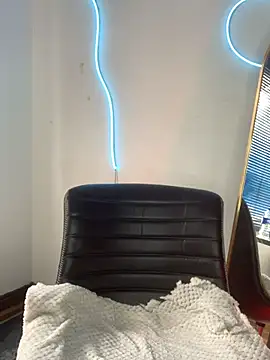 PrettyAshley  online show from 11-16-25, 07:41