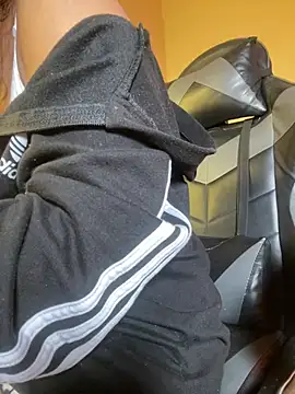 Snapshot of RedVelvet_Dream chatting on 01-11-26, 03:55 RedVelvet Dream online show from 01-11-26, 03:55