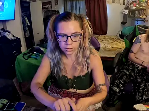 R4inbowK1tty online show from 10-13-25, 04:07