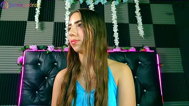  leda swan  online show from 02-03-26, 01:27