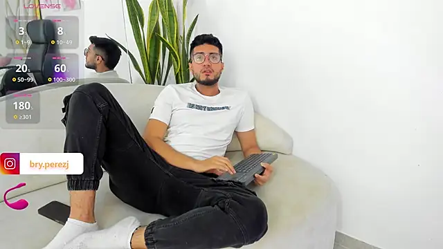 bryXonStorm online show from 09-10-25, 11:38