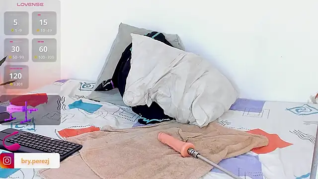 bryXonStorm online show from 10-05-25, 02:10