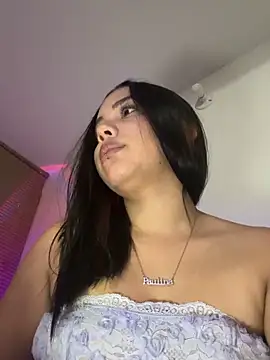 P A U L I N A  online show from 12-05-25, 03:04