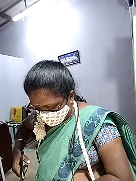 umashreetamil online show from 11-15-25, 03:52