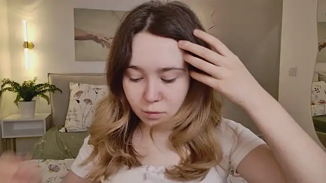 Lina Glow online show from 02-15-26, 07:05