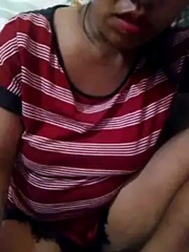 Snapshot of sally_say chatting on 11-27-25, 03:52 sally say online show from 11-27-25, 03:52