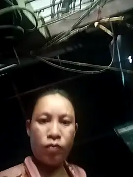 Snapshot of simi-lucy chatting on 09-14-25, 09:30 simi-lucy online show from 09-14-25, 09:30