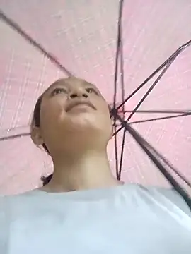 Snapshot of simi-lucy chatting on 09-16-25, 12:44 simi-lucy online show from 09-16-25, 12:44