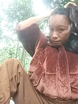 simi-lucy online show from 01-16-26, 01:31