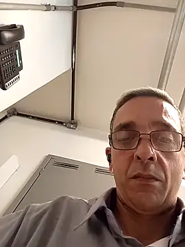 dinho carioca online show from 03-06-26, 02:13