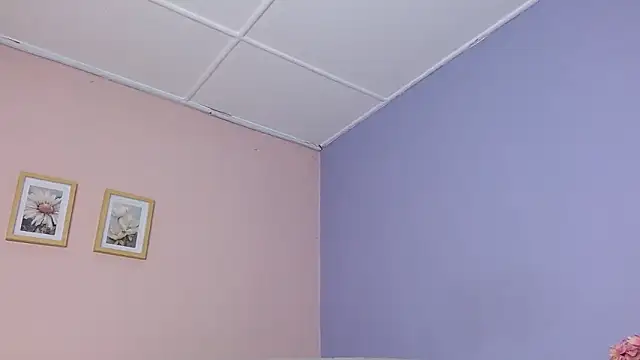 Snapshot of lourdes_moon22 chatting on 09-12-25, 12:38 lourdes moon22 online show from 09-12-25, 12:38