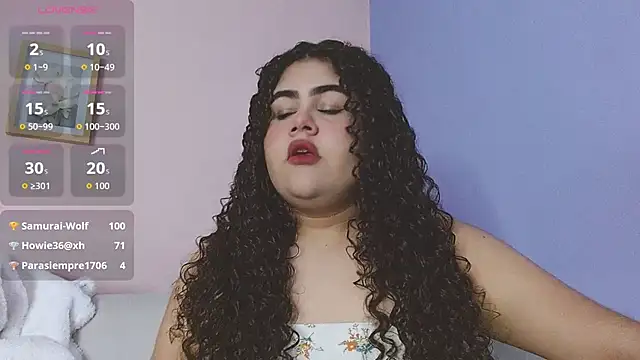 Snapshot of lourdes_moon22 chatting on 10-11-25, 01:20 lourdes moon22 online show from 10-11-25, 01:20