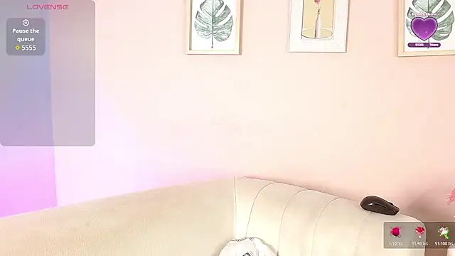 Snapshot of lourdes_moon22 chatting on 01-10-26, 12:40 lourdes moon22 online show from 01-10-26, 12:40