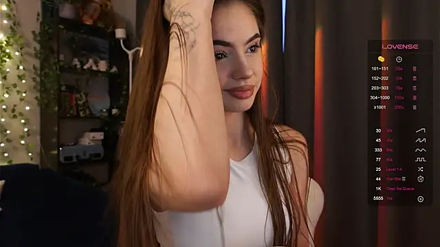 Snapshot of Meowmacito chatting on 10-01-25, 01:28 Meowmacito online show from 10-01-25, 01:28