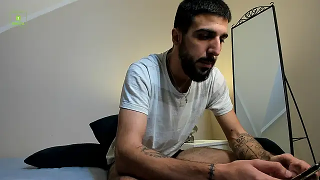 Zeyn Edwards online show from 10-02-25, 10:55