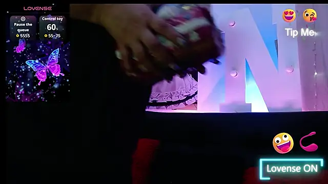 Snapshot of LAHILA_COOPERR chatting on 09-22-25, 12:07 LAHILA COOPERR online show from 09-22-25, 12:07