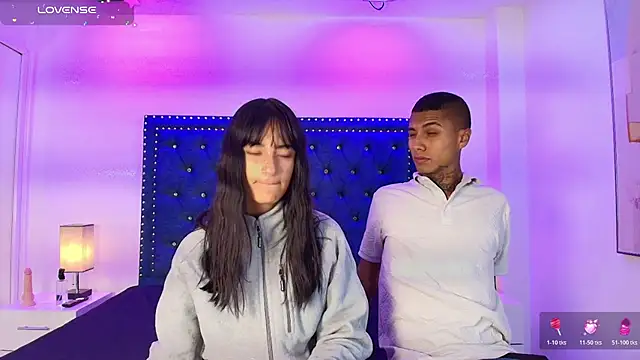 Damian and roxanne online show from 03-04-26, 12:33