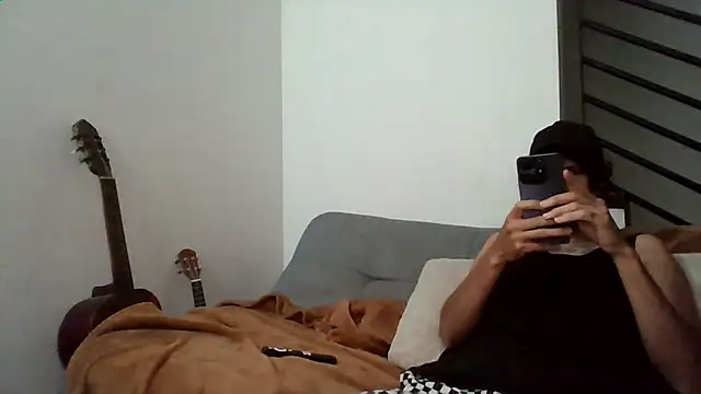 Alejandro92 cali online show from 07-01-26, 04:47
