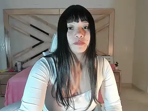 Zulema R1 online show from 09-08-25, 02:49