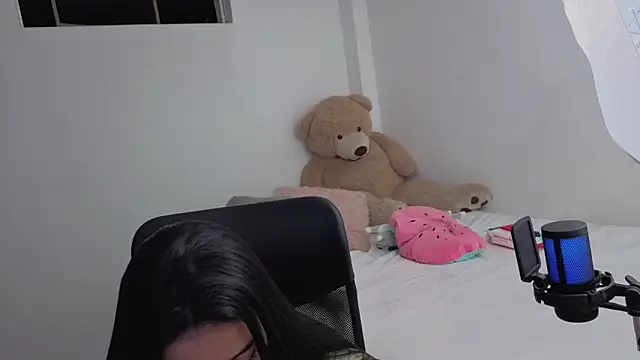 valerihouse online show from 04-12-26, 12:48