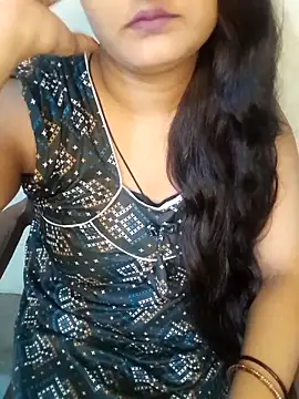 Snapshot of Minu_love chatting on 09-14-25, 06:07 Minu love online show from 09-14-25, 06:07