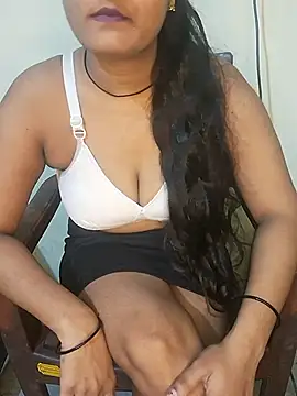 Snapshot of Minu_love chatting on 09-19-25, 11:55 Minu love online show from 09-19-25, 11:55